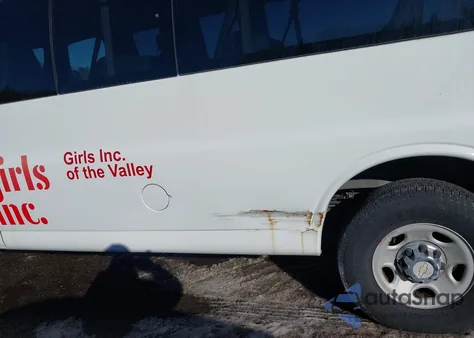 2007 Chevrolet Express Ls from USA, damaged, VIN 1GAHG39U571242236